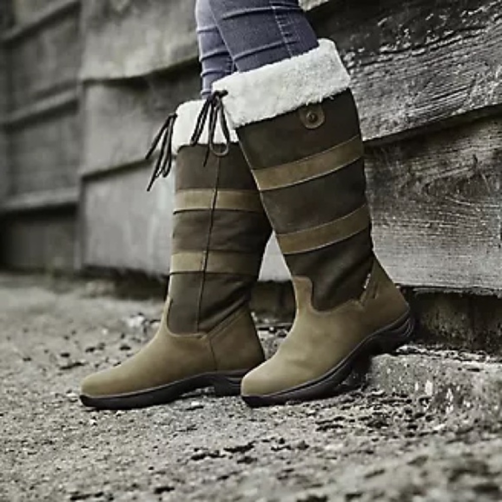 Dublin Eskimo Boots II. (EUC)